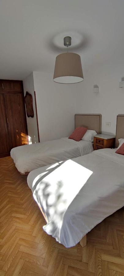 Alojamiento Rural, Jardin, A 25 Minutos De Bilbao, Parking Gratuito Arantzazu Exterior photo